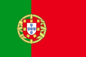 Bandeira de Portugal, nas cores verde e vermelho, com seu respectivo brasão